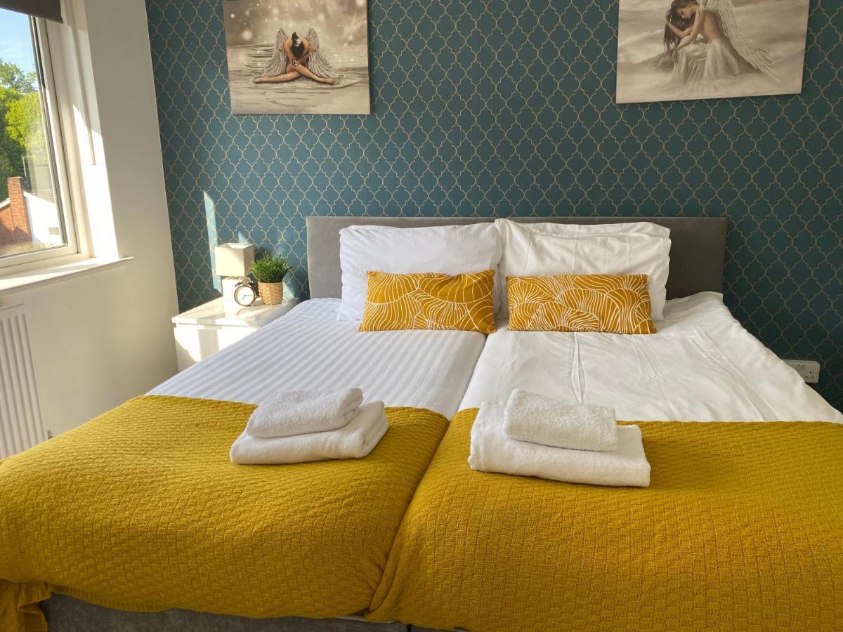 3 Bedrooms House Ideal For Long Stays! Southampton Bagian luar foto